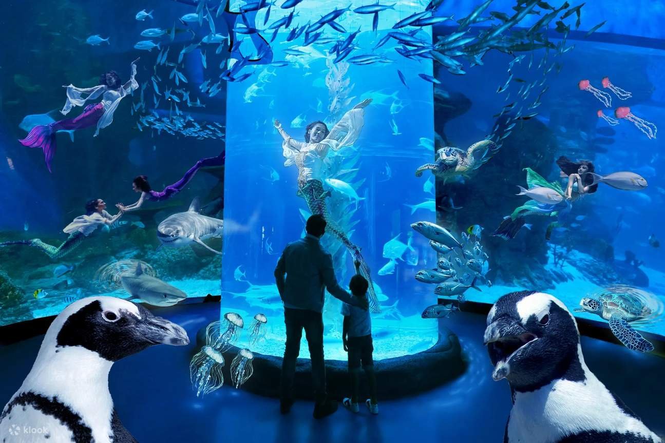 Jakarta Aquarium & Safari